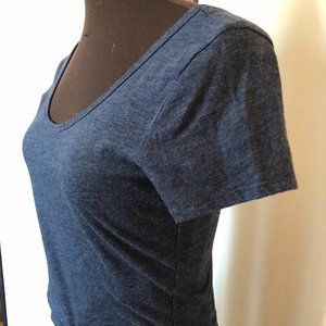 Abercrombie & Fitch Cropped T-shirt